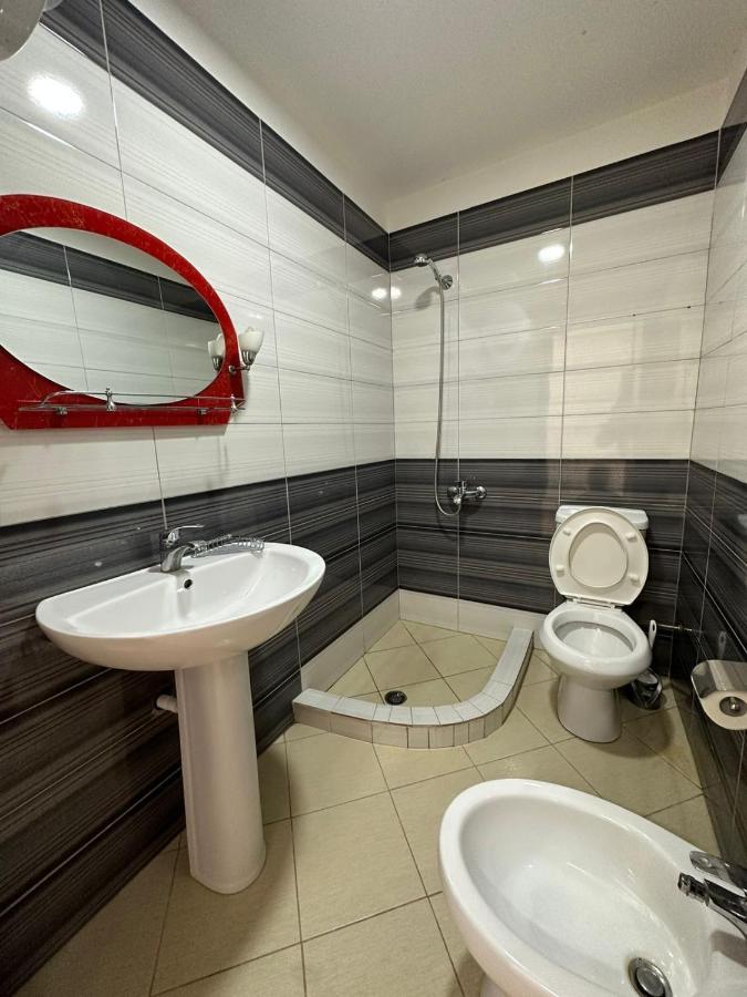 Vlora Villa With Private Parking Exterior foto