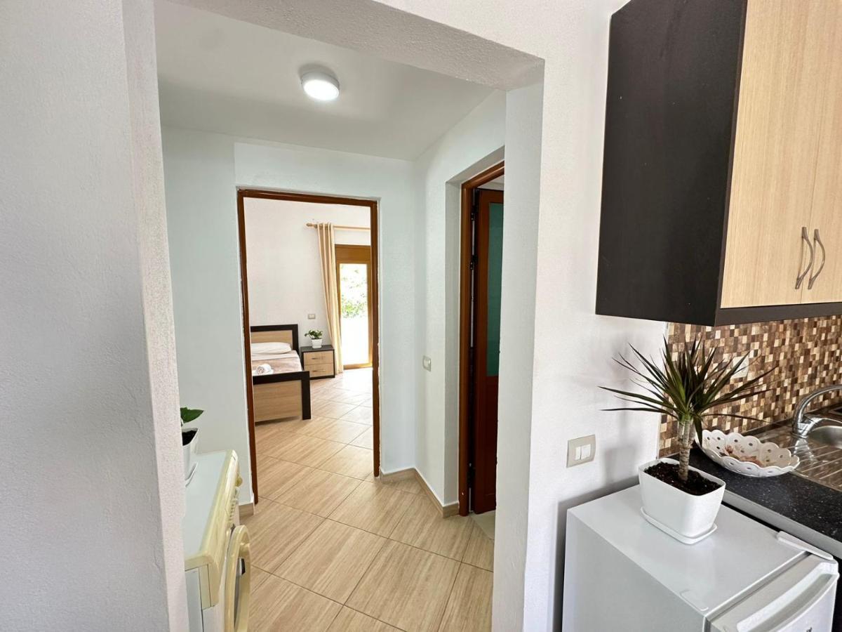 Vlora Villa With Private Parking Exterior foto