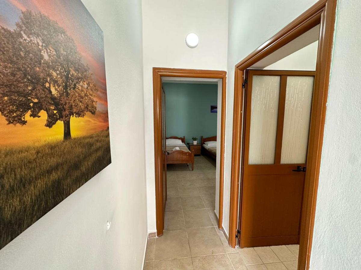 Vlora Villa With Private Parking Exterior foto