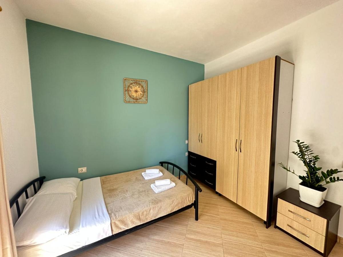 Vlora Villa With Private Parking Exterior foto