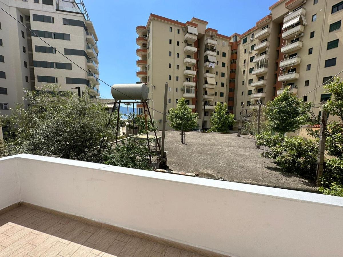Vlora Villa With Private Parking Exterior foto